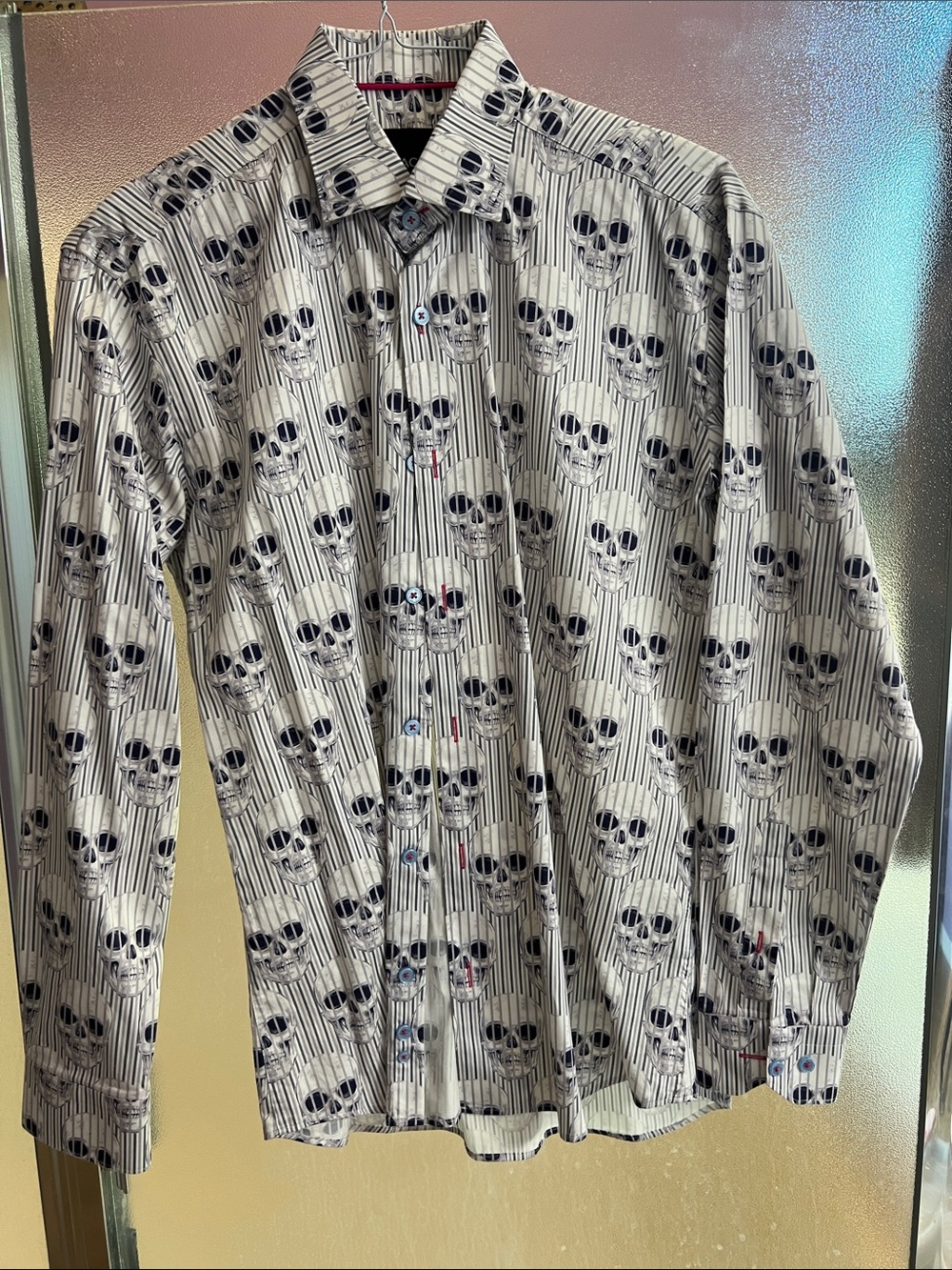 Maceoo dress shirt size medium.